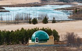 Golden Circle Domes - Lake View
